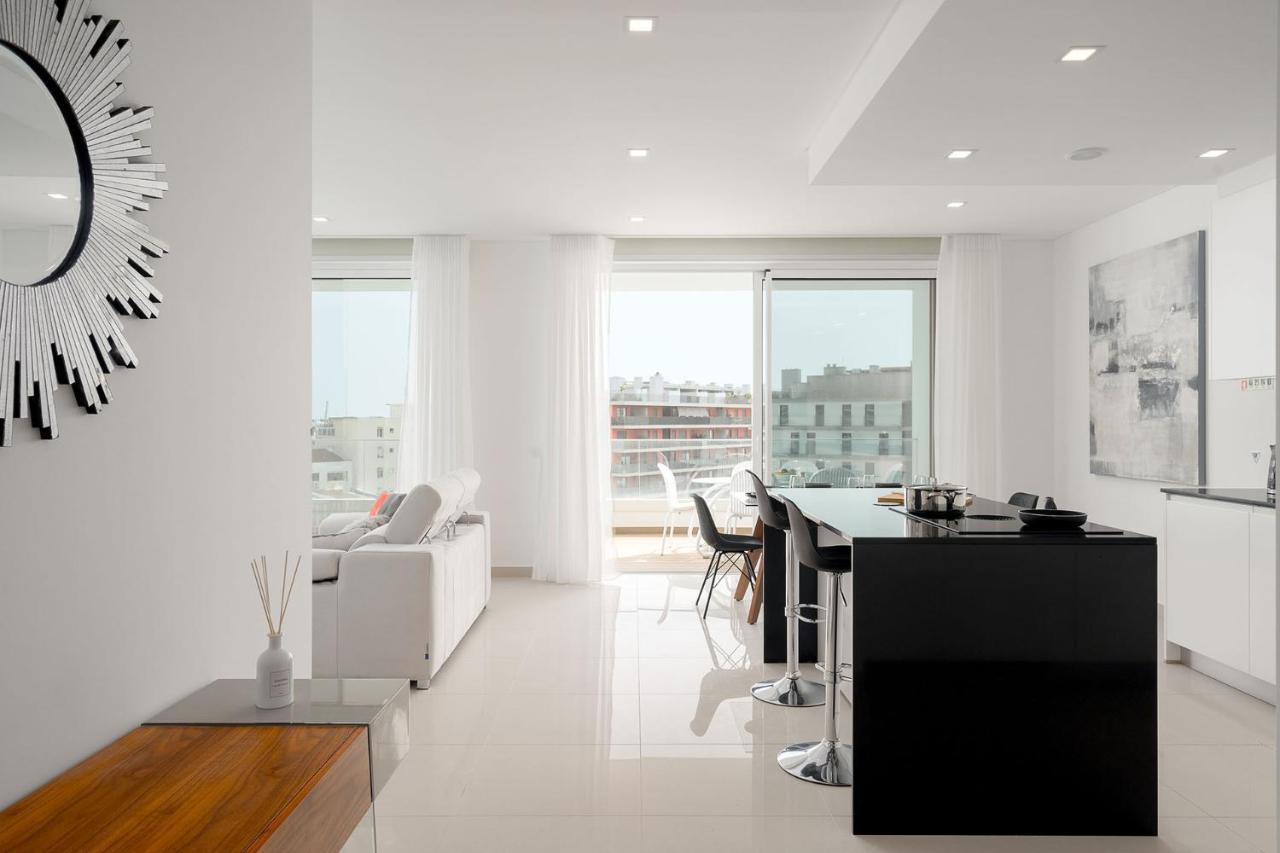 Marina View 8 With Pool By Homing Apartment