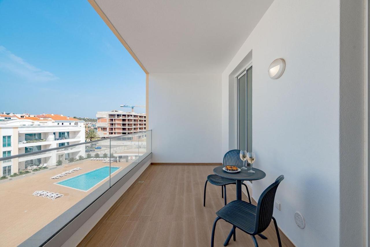 Marina View 8 With Pool By Homing Apartment