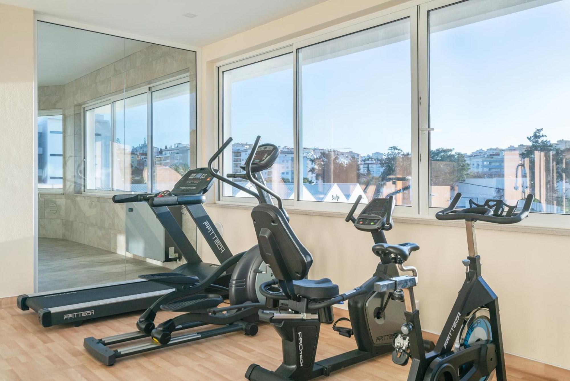 Apartment Marina View 8 With Pool By Homing Lagos